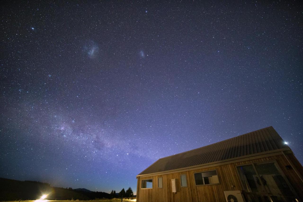Skyrim Lodge Lac Tekapo Extérieur photo