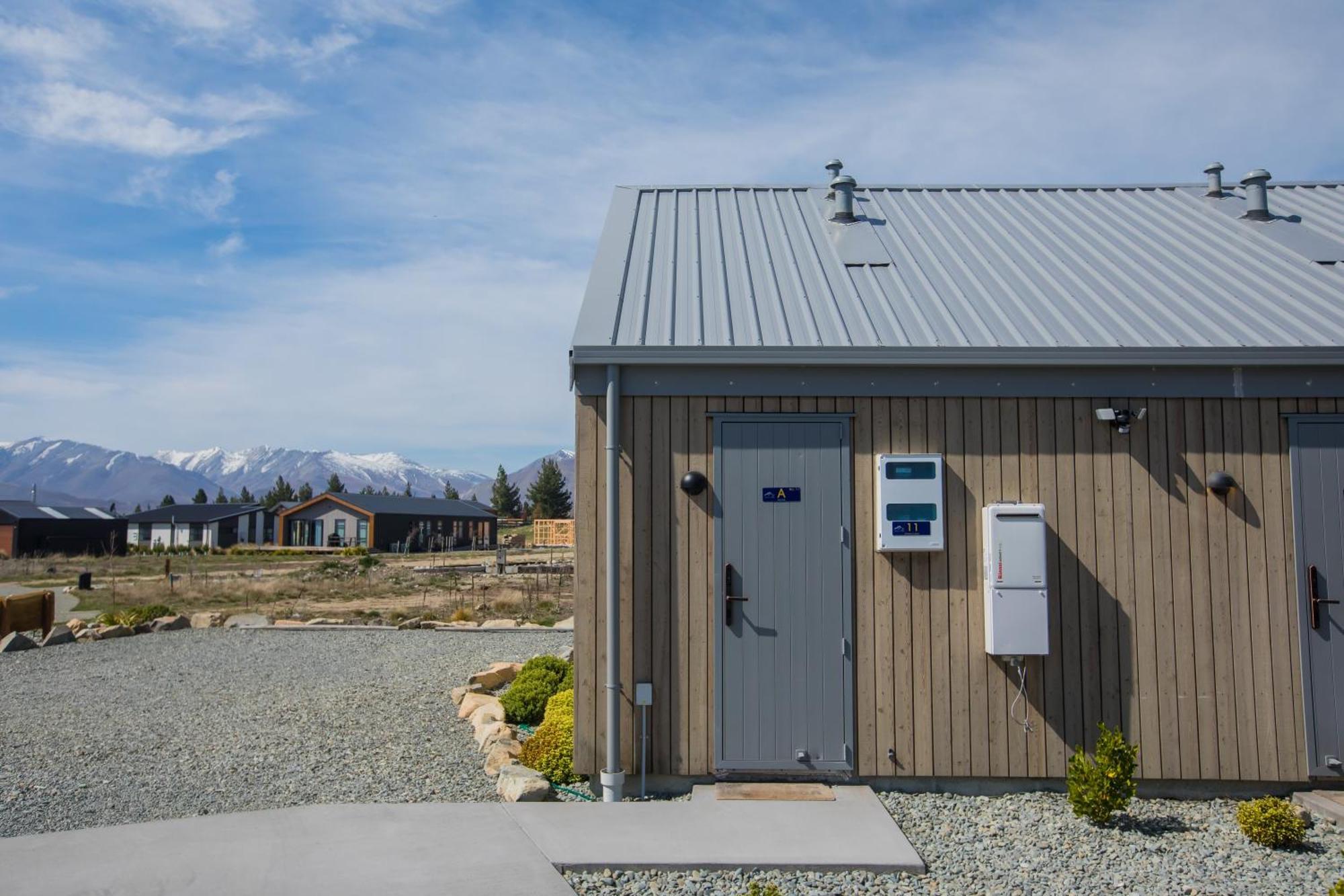 Skyrim Lodge Lac Tekapo Extérieur photo